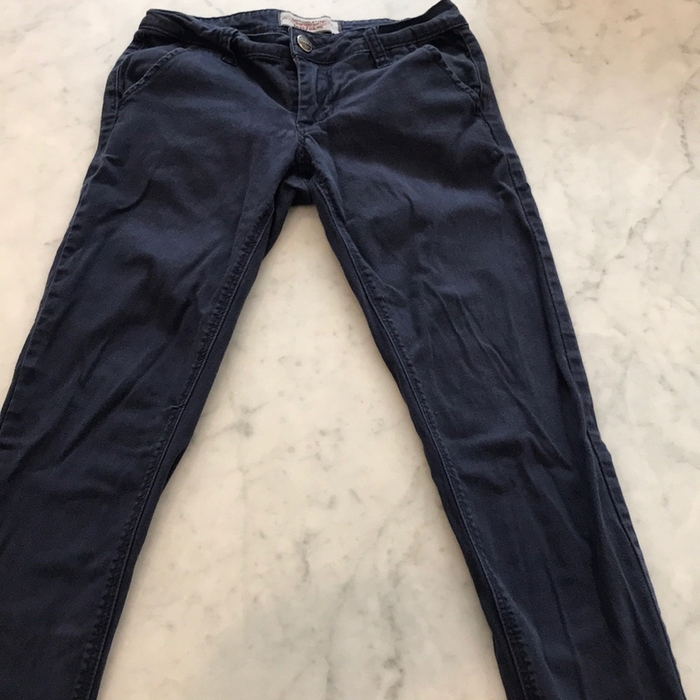 Iris Jeans navy blue skinny khakis size 3